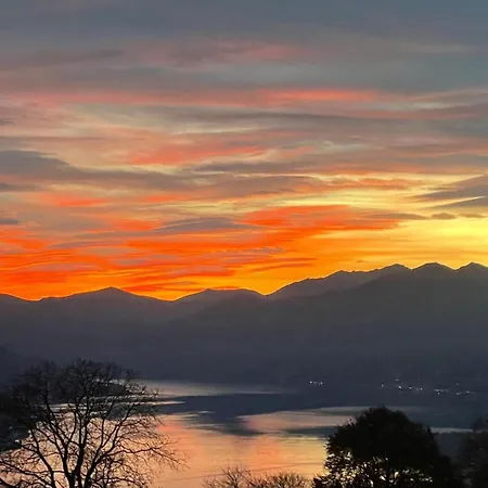 Ca Brunella 1 Maggiore View Terrace For Two - Happy Chalet